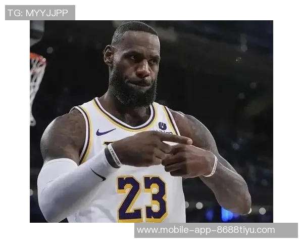 塞利称詹姆斯球衣销量20年稳居前五他是NBA与中国的桥梁与纽带